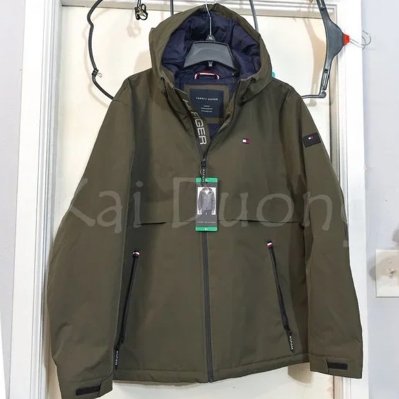 Tommy Hilfiger Winter Jacket w/ Windbreaker - Picture 5 of 5